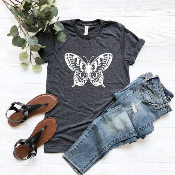 Monarch Butterfly T Shirt - Picture 1 of 4